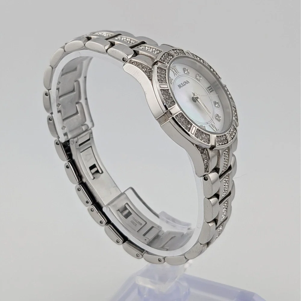 Bulova 96L116 Swarovski Crystal Mother of Pearl Women's‎ Watch 30mm 6.5